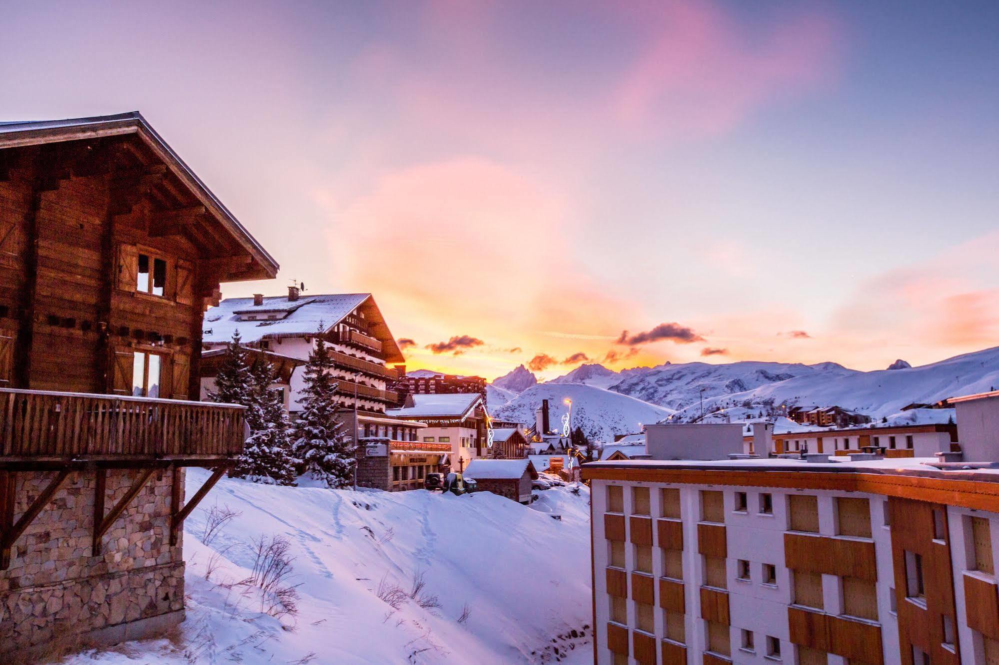 Langley Hotel Le Petit Prince Alpe d'Huez Zewnętrze zdjęcie